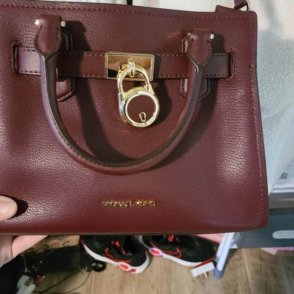 Michael Kors purse